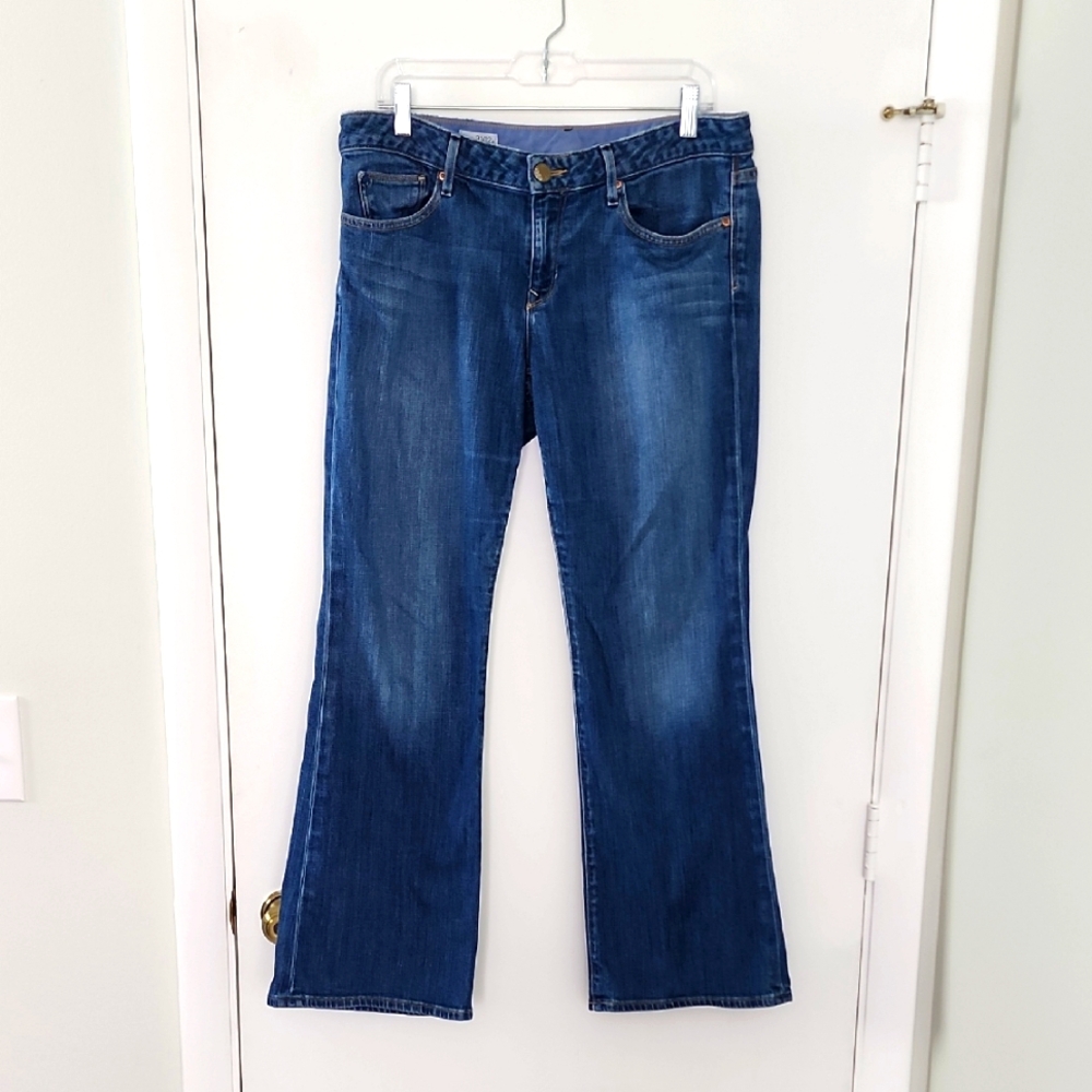 GAP Medium Blue Curvy Jeans
